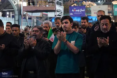اقامه نماز عید فطر در مصلای اصفهان