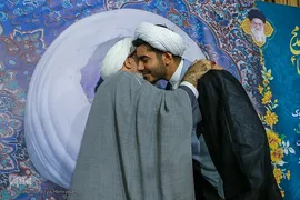 چهارمین آیین عمامه‌گذاری شماری از طلاب و همچنین جشن حفظ کل قرآن کریم گروهی دیگر از طلاب مدرسه علمیه دارالسلام