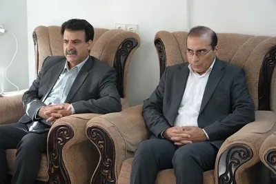 دیدار استاندار لرستان با خانواده شهید رضایی در کوهدشت