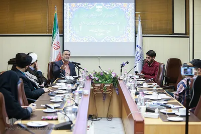 نشست تحلیل و بررسی عملکرد نمایندگان ایران در مسابقات قرآن