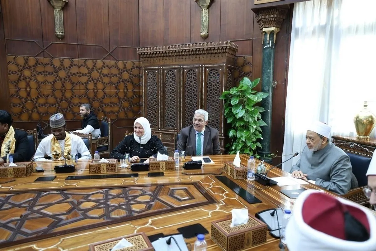Kiongozi wa Al-Azhar aeleza umuhimu wa kuhifadhi Qur’ani katika kufikisha ujumbe wa Uislamu duniani