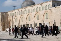 Des colons refont incursion dans la mosquée al-Aqsa