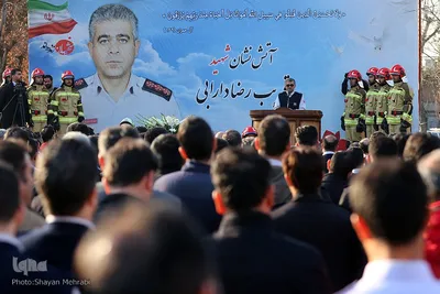 مراسم تشییع و خاکسپاری پیکر آتش نشان شهید «قریب رضا دارابی»