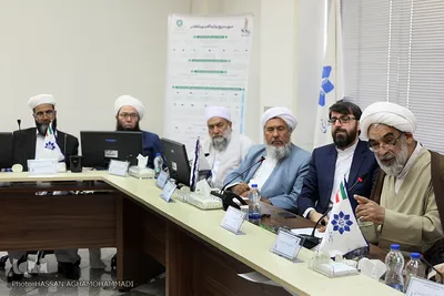 اختتامیه نشست فرهیختگان اهل سنت برای تبیین بیانیه گام دوم انقلاب