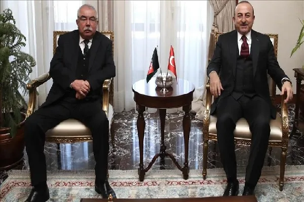 دیدار وزیر خارجه ترکیه و معاون رئیس‌جمهور افغانستان در آنکارا