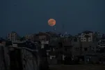 Gazze'de 'Çilek dolunayı'