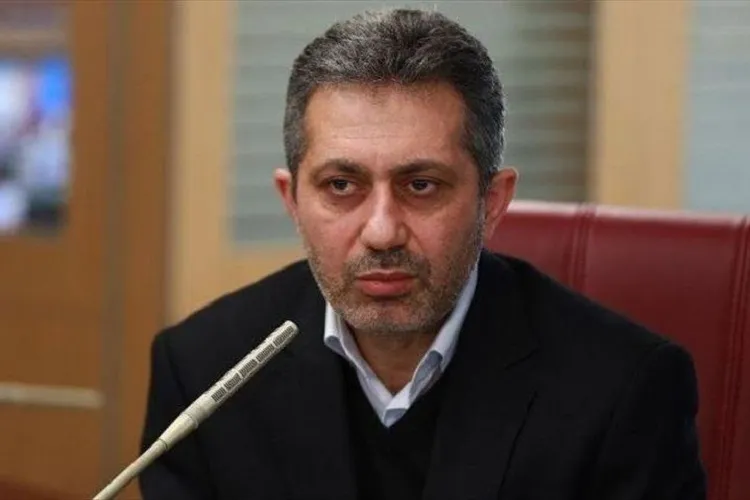ساده‌انگاری مردم و مراسم‌ خانوادگی؛ عامل ابتلای بیشتر به كرونا