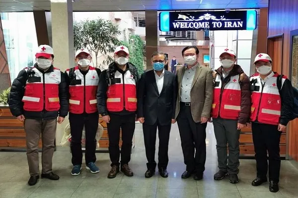 Coronavirus, esperti cinesi arrivano in Iran