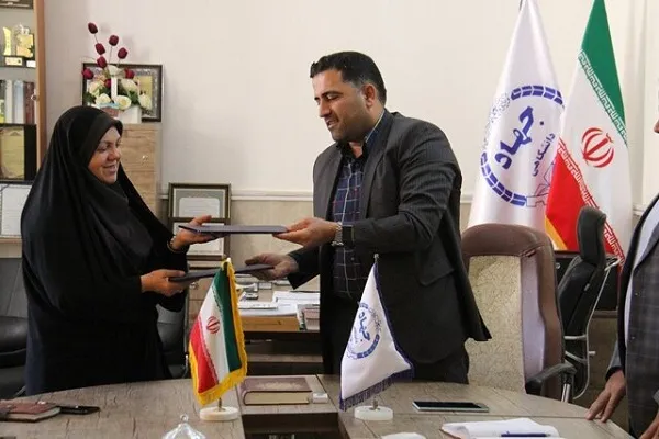 انعقاد تفاهم‌نامه همکاری میان جهاددانشگاهی چهارمحال و بختیاری و اداره کل آموزش و پرورش استان