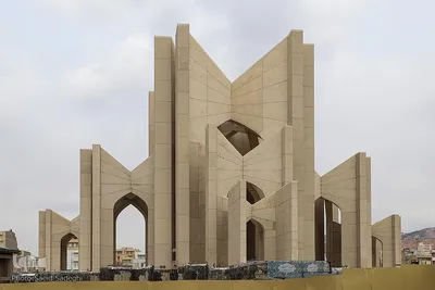 مقبره الشعرا تبریز، مدفن ادیبان و شعرای ایران