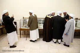 بازدید شرکت کنندگان سی‌و‌ دومین کنفرانس بین المللی«وحدت اسلامی»  از کتابخانه و مخزن کتب خطی حرم مطهر حضرت عبدالعظیم حسنی(ع)