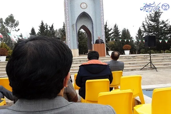 شاد پیمایی دانشگاهیان مازندران در آغازین روز دهه فجر