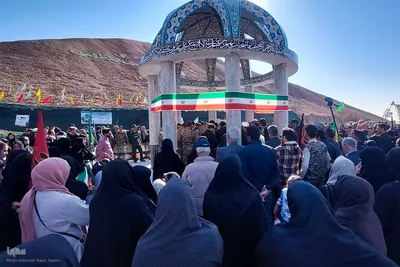 تشییع پیکر شهید گمنام دفاع مقدس در انارک
