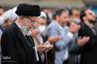 محفل نورانی انس با قرآن کریم با حضور حضرت آیت‌الله العظمی خامنه‌ای، رهبر انقلاب اسلامی