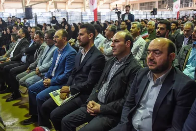 حضور رئیس در جشن احیاء 201 واحد صنعتی استان سمنان‎