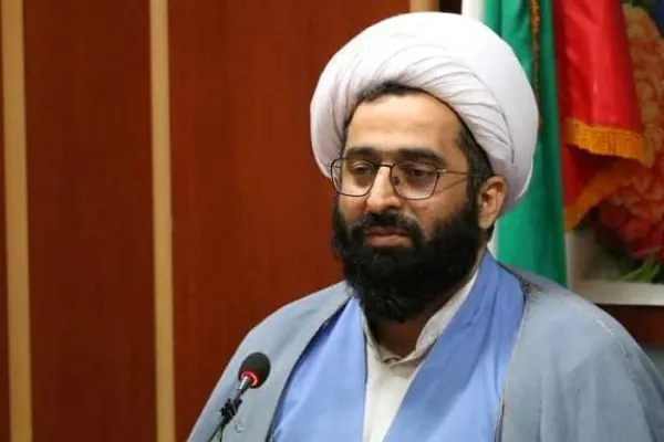 تقدیم ۶۰۰ شهید اهل‌سنت استان گلستان در دفاع مقدس گواه برولایت مداری مردم است