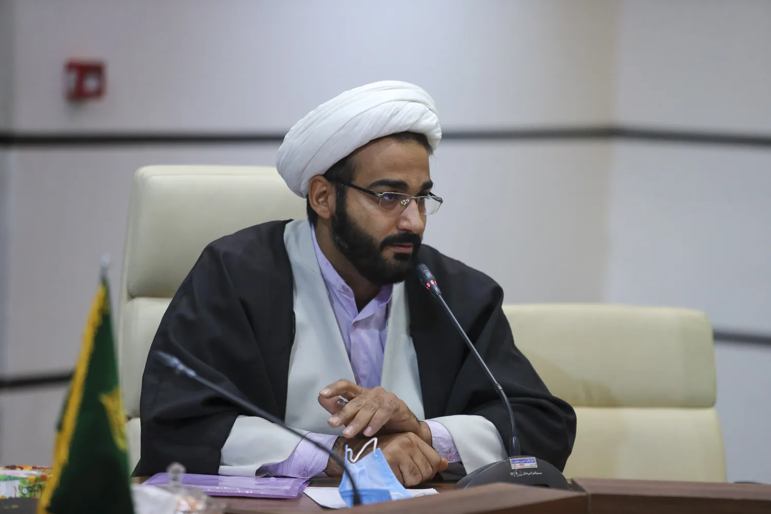 تشکیل بانک اطلاعاتی منسجم محافل قرآن و عترت فارس