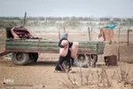 با توجه به اینکه سیل‌زدگان کشاورز بودند و وسایل مورد نیازشان را پیش خرید می‌کنند تا بعد از فروش محصول، بدهی‌هایشان را پرداخت کنند، با این وضعیت پیش‌آمده در شرایط دشواری به سر می برند.