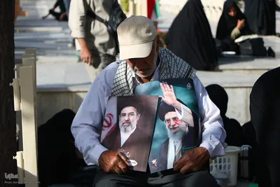 مراسم دعای عرفه در گلستان شهدای اصفهان