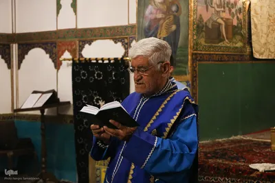 مراسم تشییع پیکر شهید مسیحی جنگ رمضان در اصفهان