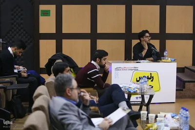 «مسابقات مناظره دانشجویی سلامت»