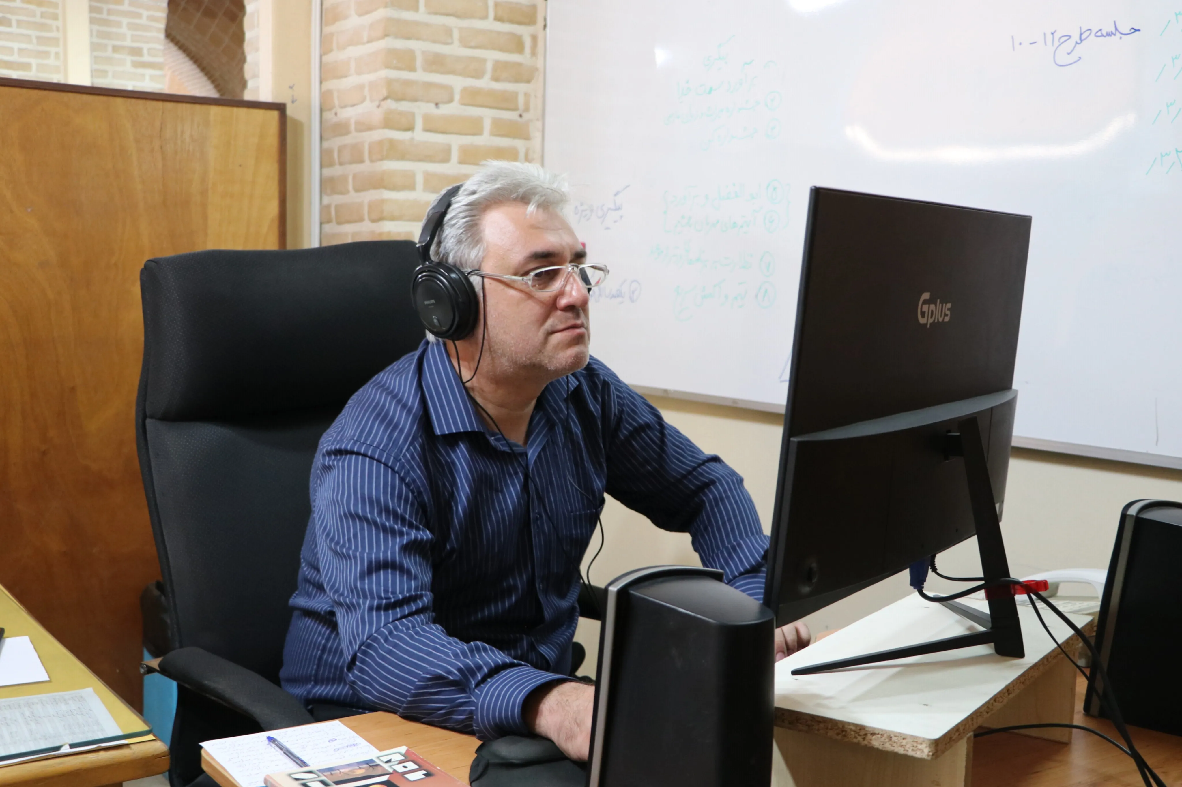 رادیو معارف در شب‌های حماسه کنار مردم می‌ماند