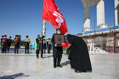 آئین شستشو وتعویض پرچم گنبد مسجد مقدس جمکران