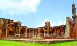 প্রাচীন ইসলামী শিক্ষাব্যবস্থায় আধ্যাত্মিকতার চর্চা