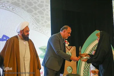 نمایشگاه قرآن اصفهان؛ از کارگاه آموزشی اصحاب رسانه تا همایش «شایستگان»