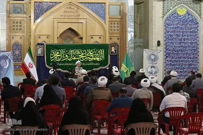 نشست صمیمی فعالان رسانه و فرهنگی با نماینده رهبر معظم انقلاب در فارس‎‎