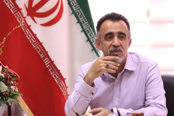 150 هنرمند «آیینه‌داران آفتاب» هستند