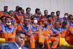 نارنجی پوشان، سفیران پاکیزگی