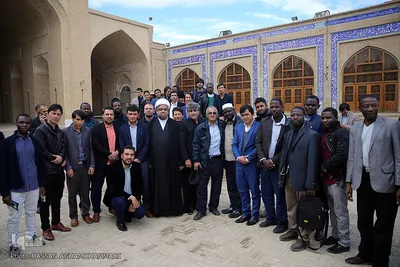 بازدید شرکت کنندگان سومین مراسم ملی بزرگداشت مجاهدان در غربت از آثار تاریخی دامغان