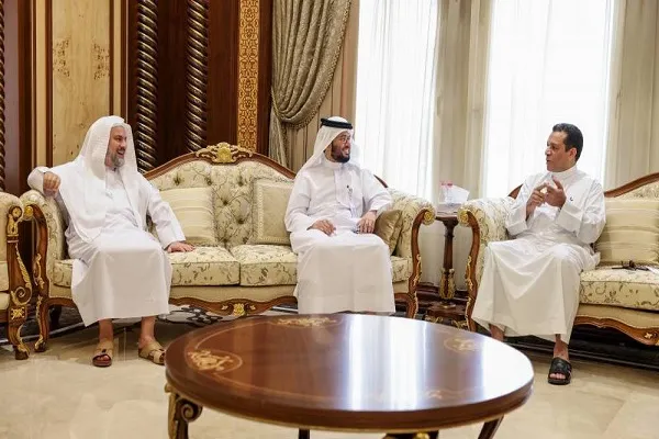 بازدید پسر عبدالباسط از مجمع قرآن شارجه