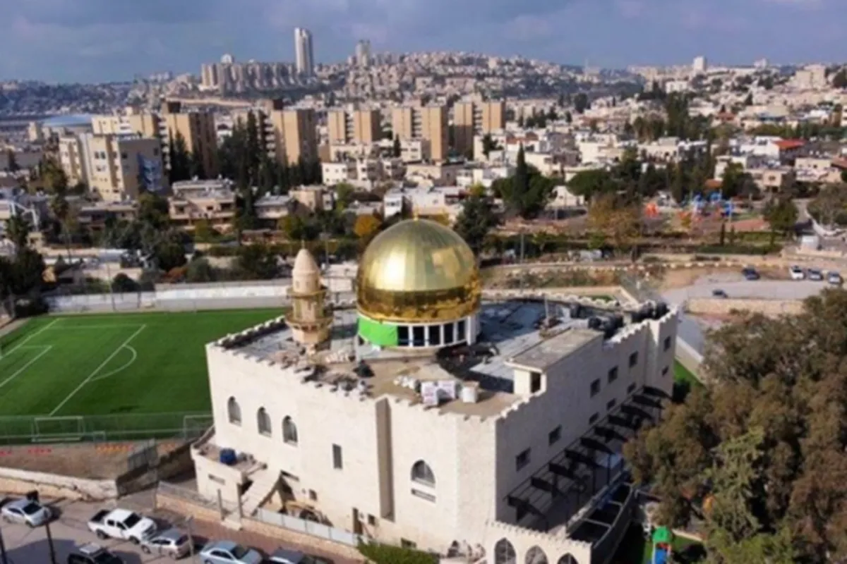 Victoire palestinienne : une mosquée restera sur place