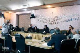 نشست نقد و معرفی کتاب «دائرةالمعارف قرآن»
