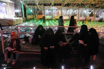 مراسم شب قدر در گلزار شهدای وادی رحمت تبریز