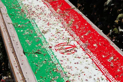 تشییع پیکر رئیس جمهور شهید در تهران (۲)