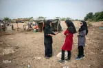 تلاش گروه خیریه به نام انسانیت این بود که به دور افتاده‌ترین نقاط سیل زده استان برود و کمک‌های جمع آوری شده را به نیازمندان واقعی برساند.