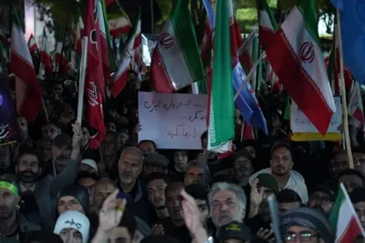 چهل و پنجمین شب بیعت مردم بروجرد با سومین امام امت اسلامی