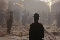 পাকিস্তানে মসজিদে আত্মঘাতী বোমা হামলায় নিহত ১৭ + ভিডিও