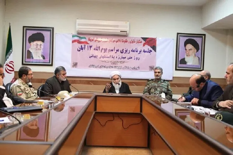 ریشه‌های انقلاب در نگرش آزادی‌خواهان جهان شکل گرفته است
