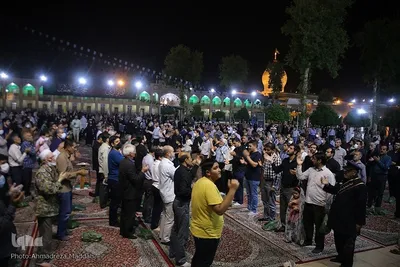 مراسم سوگواری شب شهادت امام جعفر صادق(ع) در حرم شاهچراغ‎‎