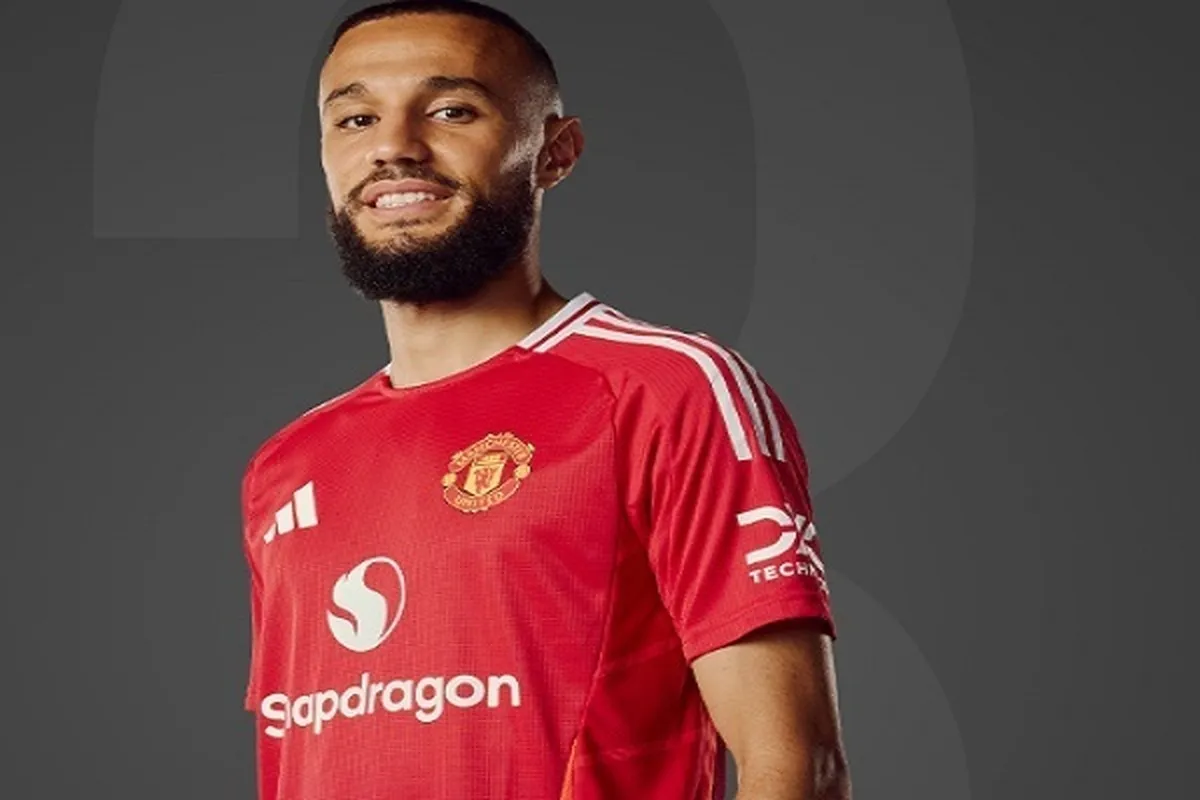 Wachezaji wa MAN U waunga mkono mchezaji Muislamu aliyekataa vazi la ufuska