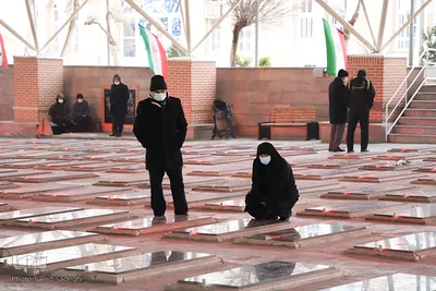 عطرافشانی گلزار شهدای وادی رحمت تبریز‎‎