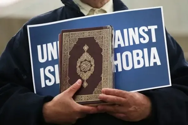 Muslim Leaders Urge for Tackling Islamophobia in Ontario