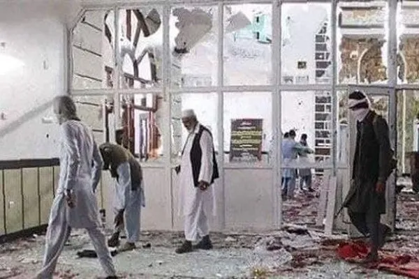 Blast Targets Friday Prayers in Nangarhar, Kills at Least Two (+Video)