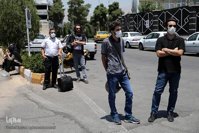 استقبال ازپیکرهای «مهشاد کریمی» و «ریحانه یاسینی» خبرنگاران فقید ایسنا و ایرنا در فرودگاه مهرآباد