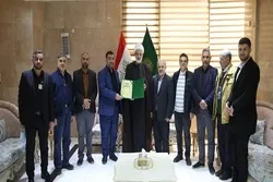 رضوی علوم اسلامی یونیورسٹی کے سربراہ کی حرم امیرالمومنین علی(ع) کی انتظامیہ کے اراکین سے ملاقات