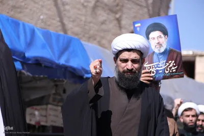 بیعت روحانیون و طلاب فارس با سومین رهبر معظم انقلاب